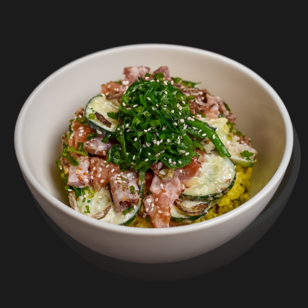 Поке с лососем и тунцом